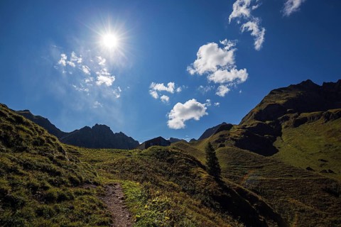 Hiking trail in the Wildental valley