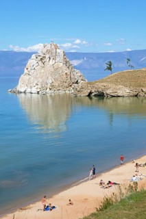Sandy beach beach at Shaman Rock