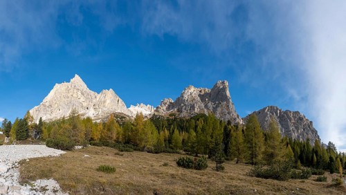 Mountain range Tofana di Rozes