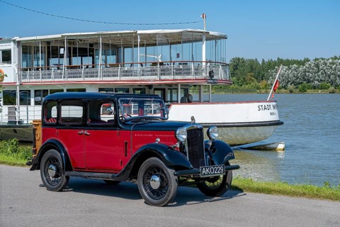 Vintage car Hillman Minx built 1933