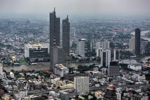 Skyline with Iconsiam Shopping Mall and Magnolia Waterfront Residences