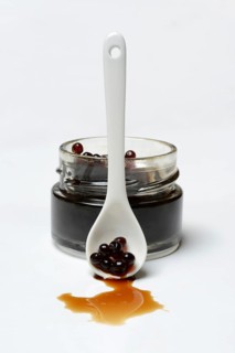 Aceto pearls in glass and spoon