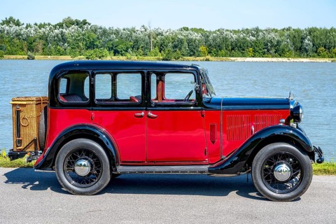 Oldtimer Hillman Minx year of construction 1933