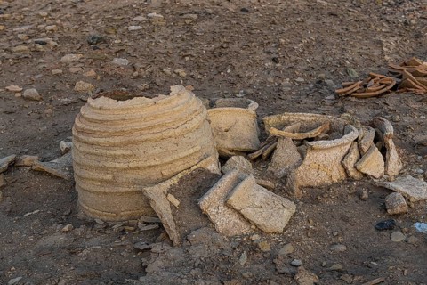 Old vases in the ancient city of Ur