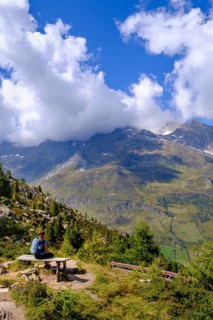Hikers on the Panorama Trail