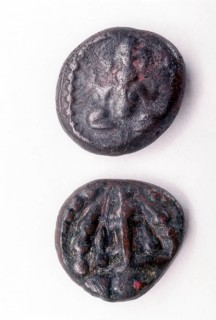 17th century Madurai Nayak copper coins