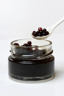 Aceto pearls in glass and spoon