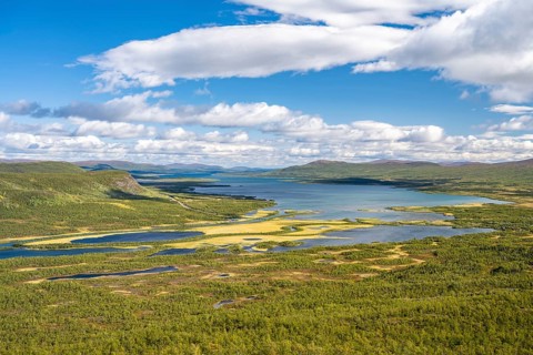 View of the Visttasjohka river delta and Lake Paittasjaervi