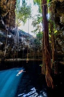 Cenote Oxman