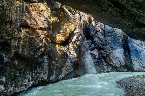 River Aare flowing through the Aare gorge