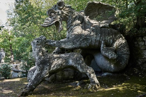 Dragon fighting with lion