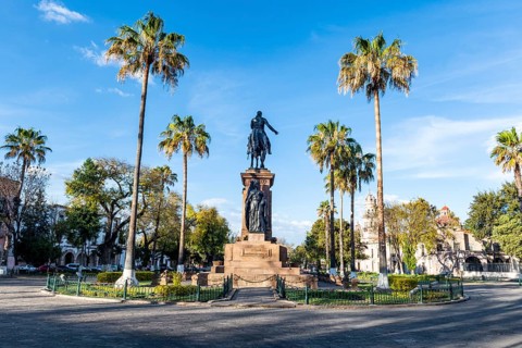 Morelos square with Morelos monument