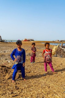 Marsh arab children