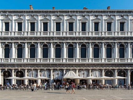 Procuratie Nuove building