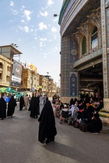 PilgrimÂ´s at Imam Hussein Holy Shrine