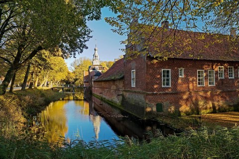 Luetetsburg Castle