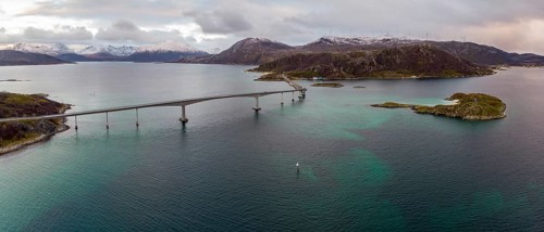 Road bridge to Sommaroy