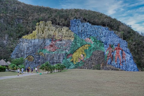 Mural de la Prehistoria