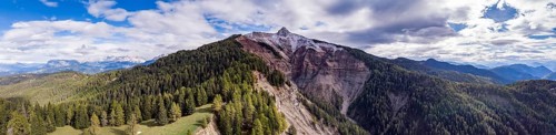 Aldeiner Weisshorn with canyon of the Bletterbach Gorge