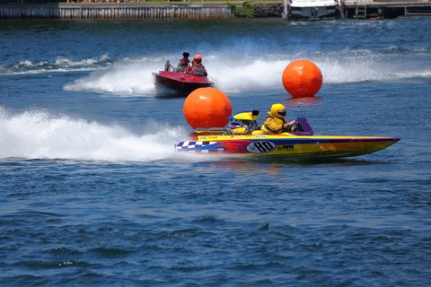 Hydroplane racing on the Saint Lawrence River