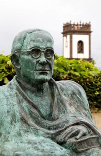 Monument to Prior Evaristo Carreiro Gouveia with Town Hall Tower