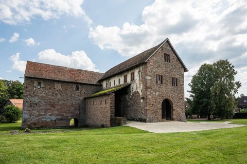 Einhard Basilica