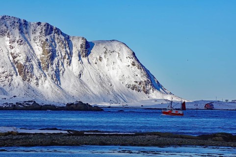 Fishing boat