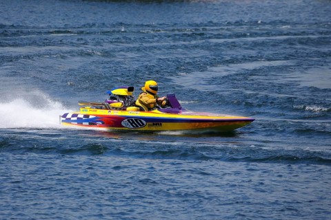 Hydroplane racing on the Saint Lawrence River