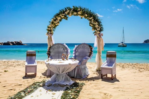 Wedding preparations on Takamaka beach