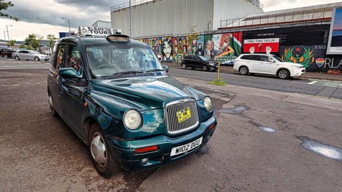 Taxi