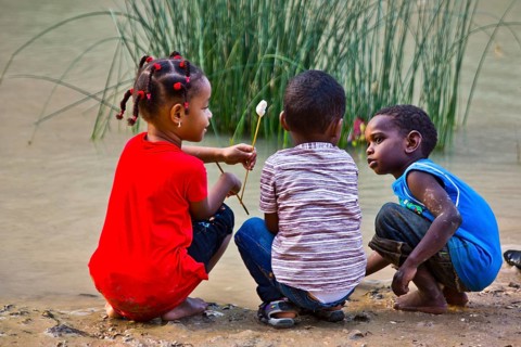 Children playing in Wadi Shab