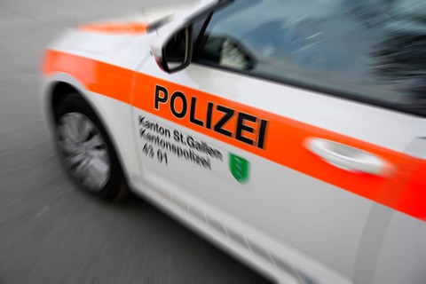 Mop-up picture police car cantonal police St. Gallen
