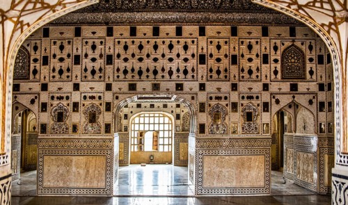 Mirror Palace Sheesh Mahal