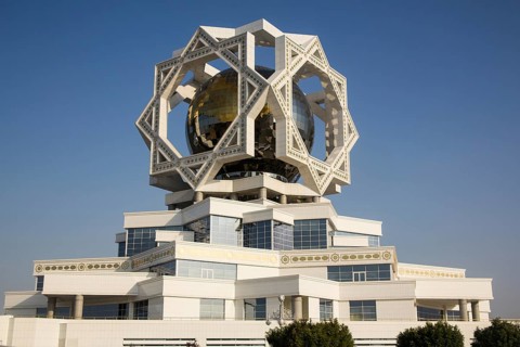 Monumental architecture