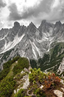Mountain peaks and pointed rocks