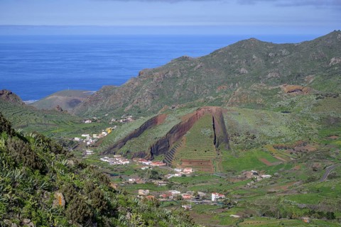 Volcanic cinder mining at Montana de El Palmar