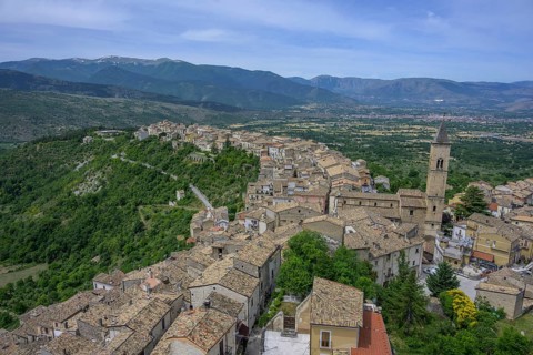 View of the village from Cantelmo-Caldora Castle