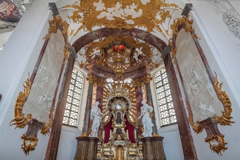 Interior view with side altar