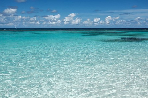 Crystal clear water on Pineapple Beach