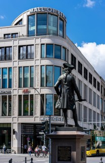 Prince Leopold of Dessau Statue in front of the Mall of Berlin at Wilhelmplatz