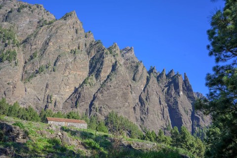 Mountain peaks in the Caldera de Taburiente