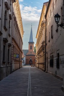 Alley with a view of the reformed church