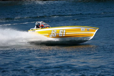 Boat racing on the Saint Lawrence River