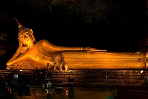 lying buddha