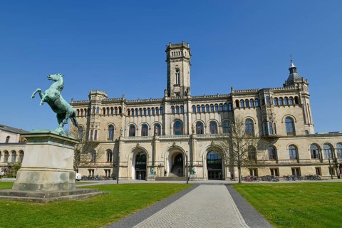 Gottfried Wilhelm Leibniz Universitaet Hannover