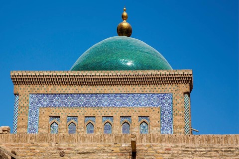 Pahlavon-Maxmud Mausoleum