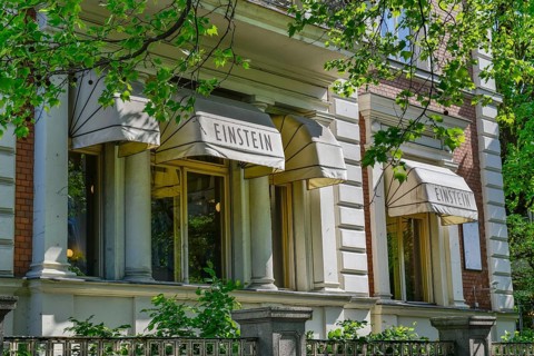 Cafe Einstein