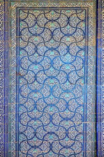 Harem with very elaborately worked ayvans