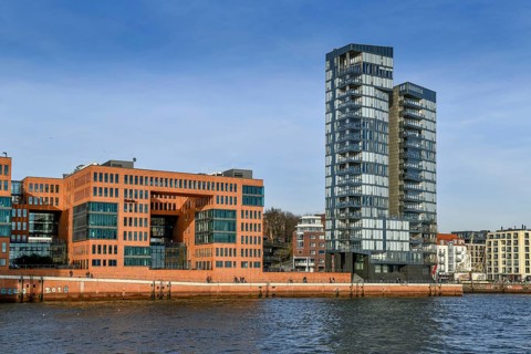 Kristall Tower