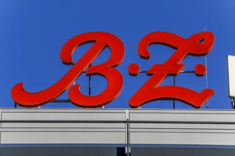 BZ